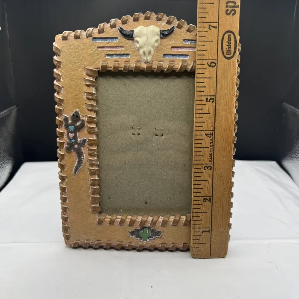 Southwestern Resin 3.5x5 Photo Frame Steer Skull Lizards Freestanding Portrait